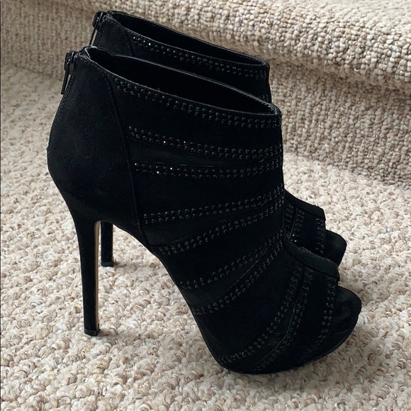 Genuine Leather Aldo 5.5” pumps - Picture 2 of 6